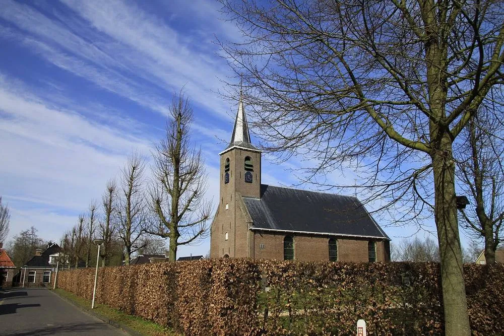 Sumar: Kerkje van Suameer