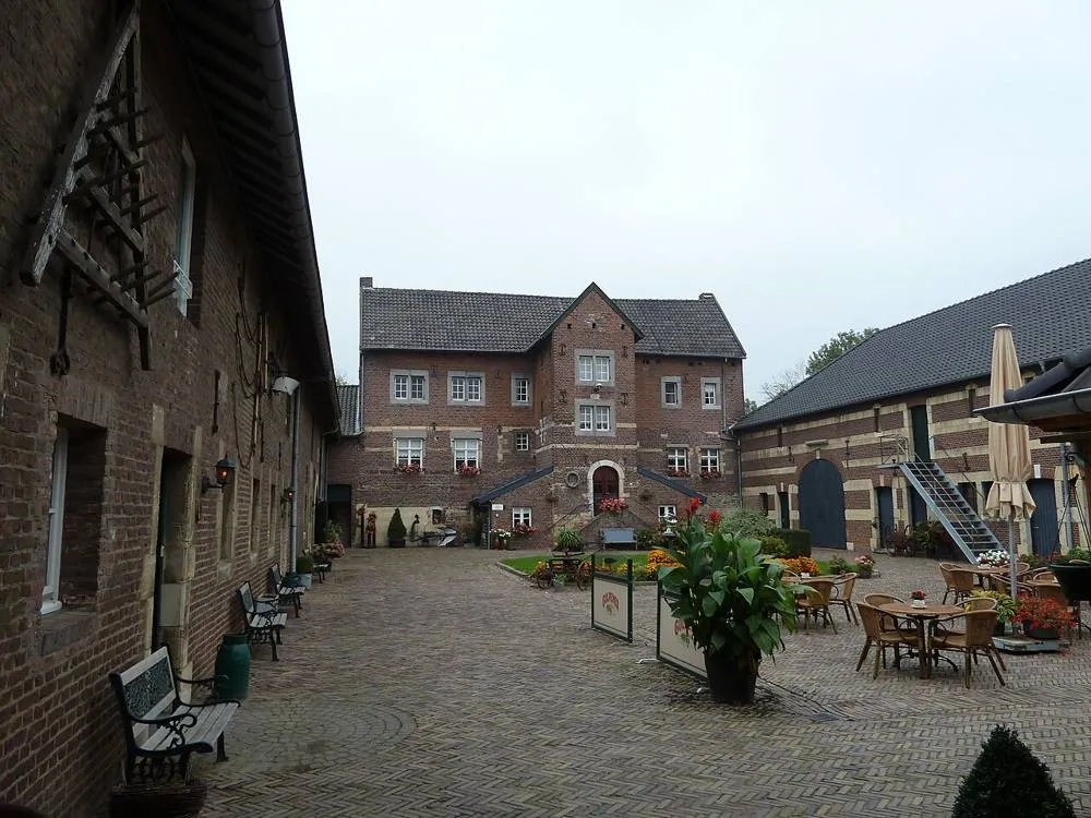 Reijmerstok: Reijmerstok-Reijmerstokkerdorpsstraat 130 (1)