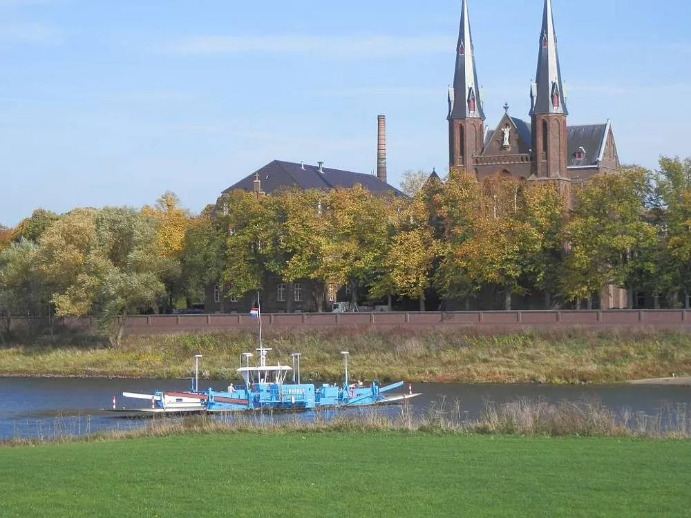 Steyl: Maas ferry at Steyl